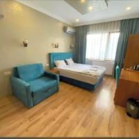 Riverland 3*