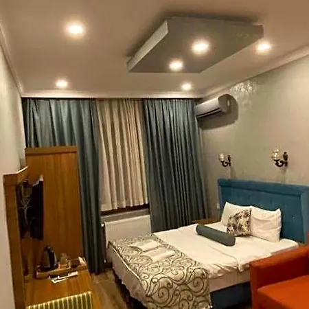 Riverland 3*